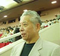 Kaichi Tanaka, who has been adding his expert vocal contribution to kabuki for more than 50 years. Playing the 'hooligan'