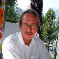 Herald: German film director Carl Fechner, whose campaigning documentary, The 4th Revolution — Energy Autonomy, is now showing in Tokyo. Film promotes Japan energy revolution