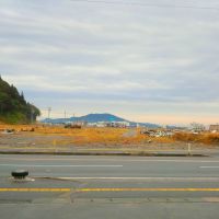 A post-disaster view of a barren field across the road from Teiichi Sato’s seed shop in the city of Rikuzentakata, Iwate Prefecture. Tsunami survivor uses English to share his tragic story