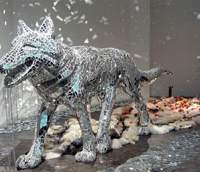 Tomoko Konoike’s new installation “The Planet Is Covered by Silvery Sleep” at the Mizuma Art Gallery An unexplained howl