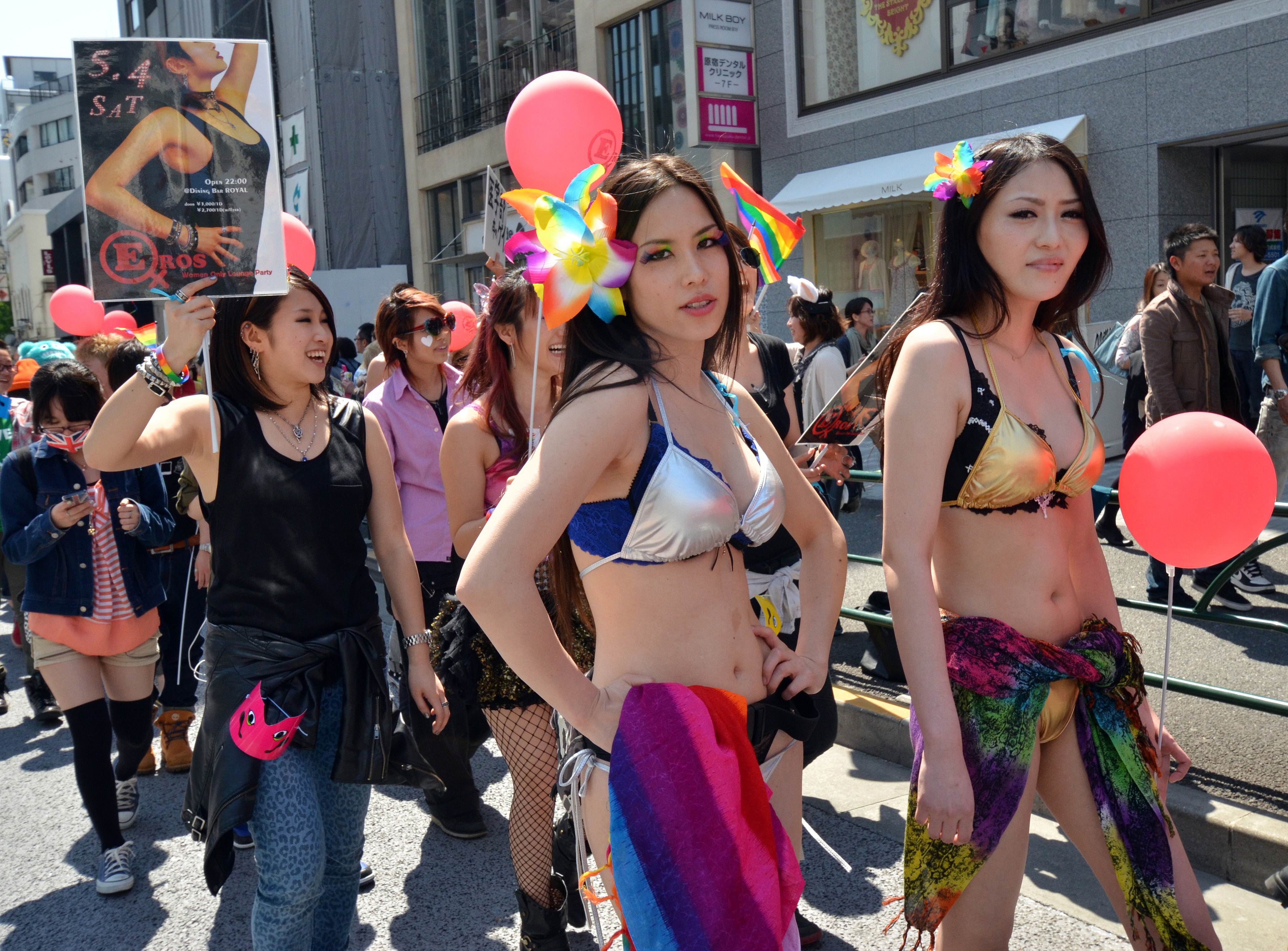 gay asian dating chicago Secret chicago -- a guide for residents and visitors to chicago's hidden treasures. gay asian dating chicago Secret chicago -- a guide for residents and visitors to chicago's hidden treasures.
