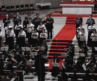 Strike a note: Musicians led by Taro and Yukiko Tanno perform Mendelssohn’s “Paulus” last October. Concert fetes Bach's birth