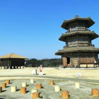 Echoes of the past: The Drum Tower and rice store at Kikuchi Castle. Theaters of war and peace in Kumamoto