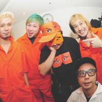 Blue blooded: The BBQ Chickens team comprises (from left) bassist I.S.O, drummer Andrew Foulds, manager DJ Senjigara, guitarist Ken Yokoyama and vocalist Hongolian (seated). Their new album, “Broken Bubbles,” is in stores now. BBQ Chickens keep new album 'Broken Bubbles' short and sweet