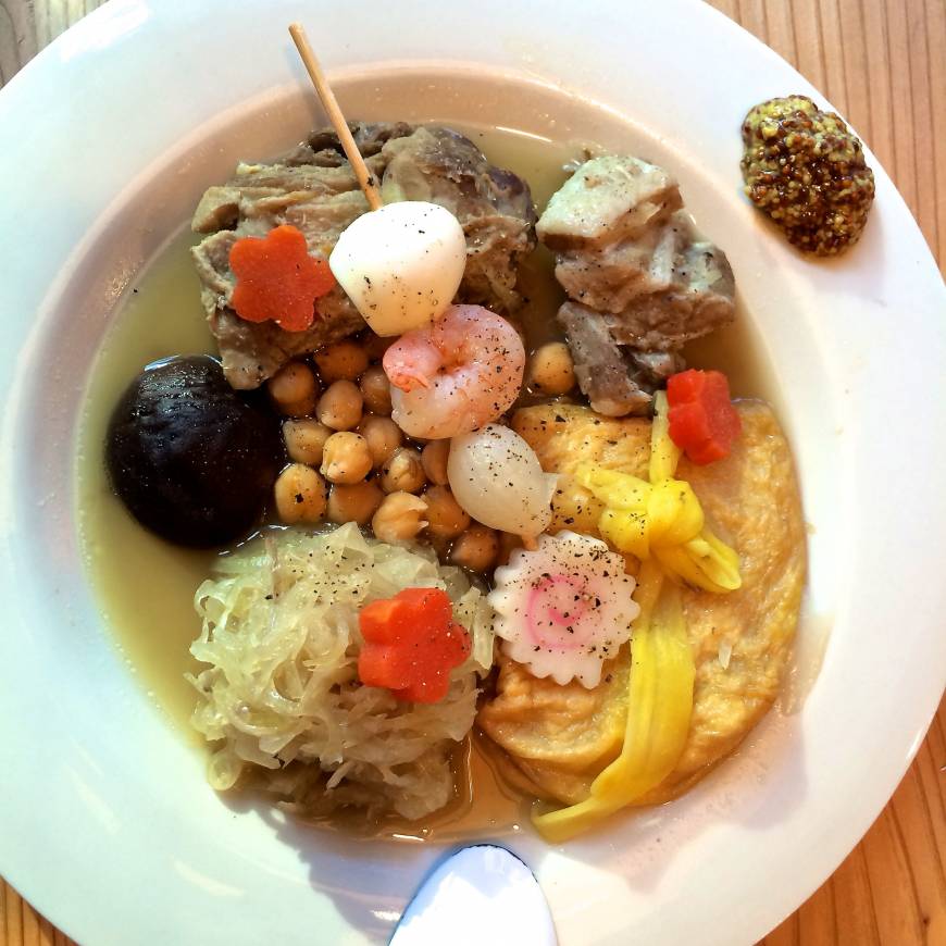 Le Petit Kanda Cuisine Japonaise: French-inflected oden at Le Petit Kanda. | ROBBIE SWINNERTON