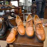Shoes made from the leather of Hida cows are displayed at a bespoke shoe store in Nagoya’s Nishi Ward recently. Matsusaka, Hida cows now shine in shoe biz