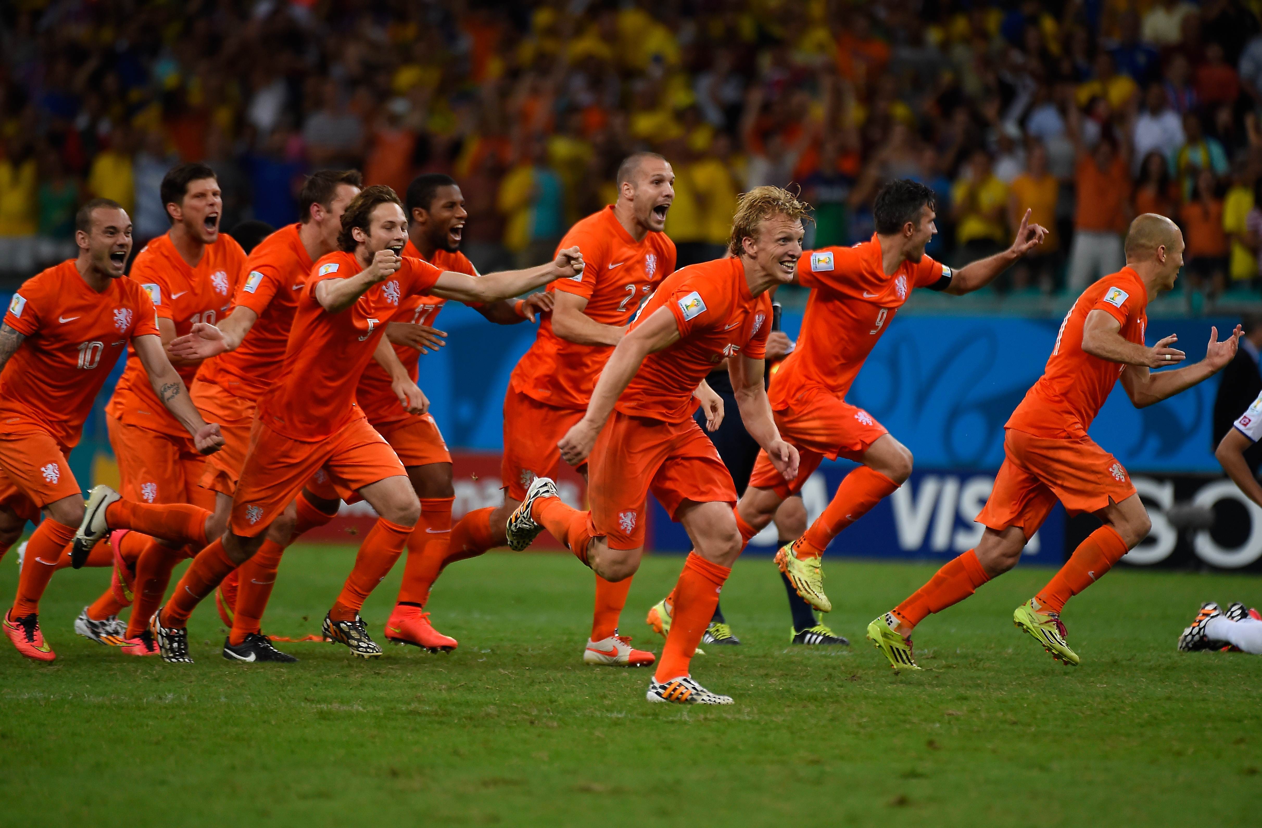 Dutch beat Costa Rica in shootout to advance at World Cup | The Japan Times