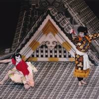High drama: Maligned Inuzuka Shino (played by Onoe Kikunosuke, left) and Inukai Genpachi (Onoe Shoroku) fight on the rooftops in the National Theatre’s current production of “Stories of Eight Men with the Character for ‘Dog’ in their Surnames.” NT adds a new twist to its 'dogs tale'