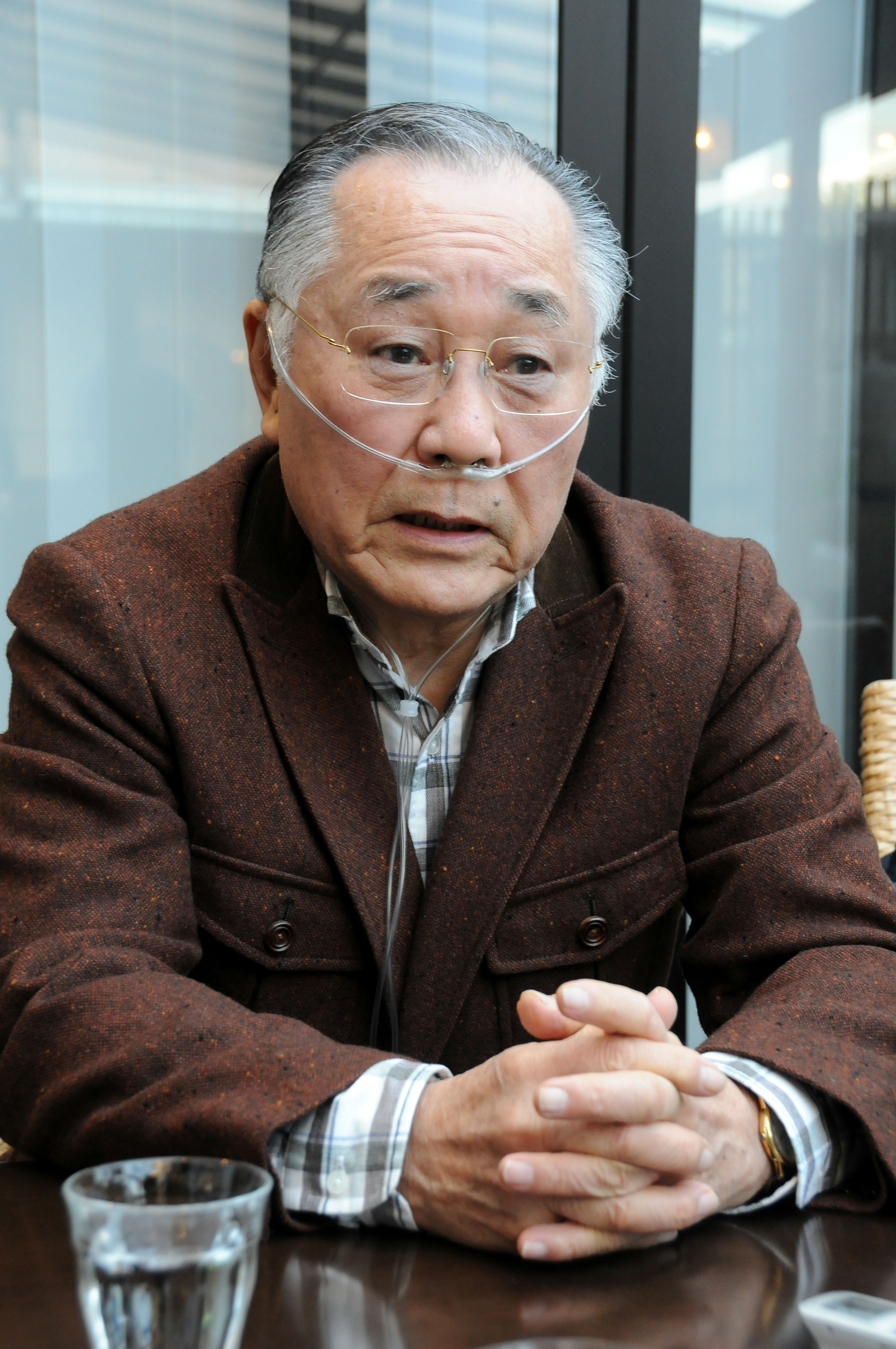a focus on aum shinrikyos cult founder shoko asahara Aum shinrikyo (japanese オウム真理教) is a japanese doomsday cult founded by shoko asahara in 1984 it carried out the deadly tokyo subway sarin. a focus on aum shinrikyos cult founder shoko asahara Aum shinrikyo (japanese オウム真理教) is a japanese doomsday cult founded by shoko asahara in 1984 it carried out the deadly tokyo subway sarin.