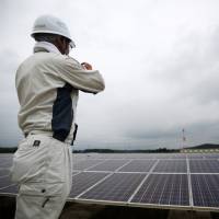Inconvenient truth?: The Ministry of Economy, Trade and Industry appears to believe that renewables are too inconvenient, since facilities for transmitting electricity produced by renewable power structures would have to be built. Political obstacles stymie energy autonomy