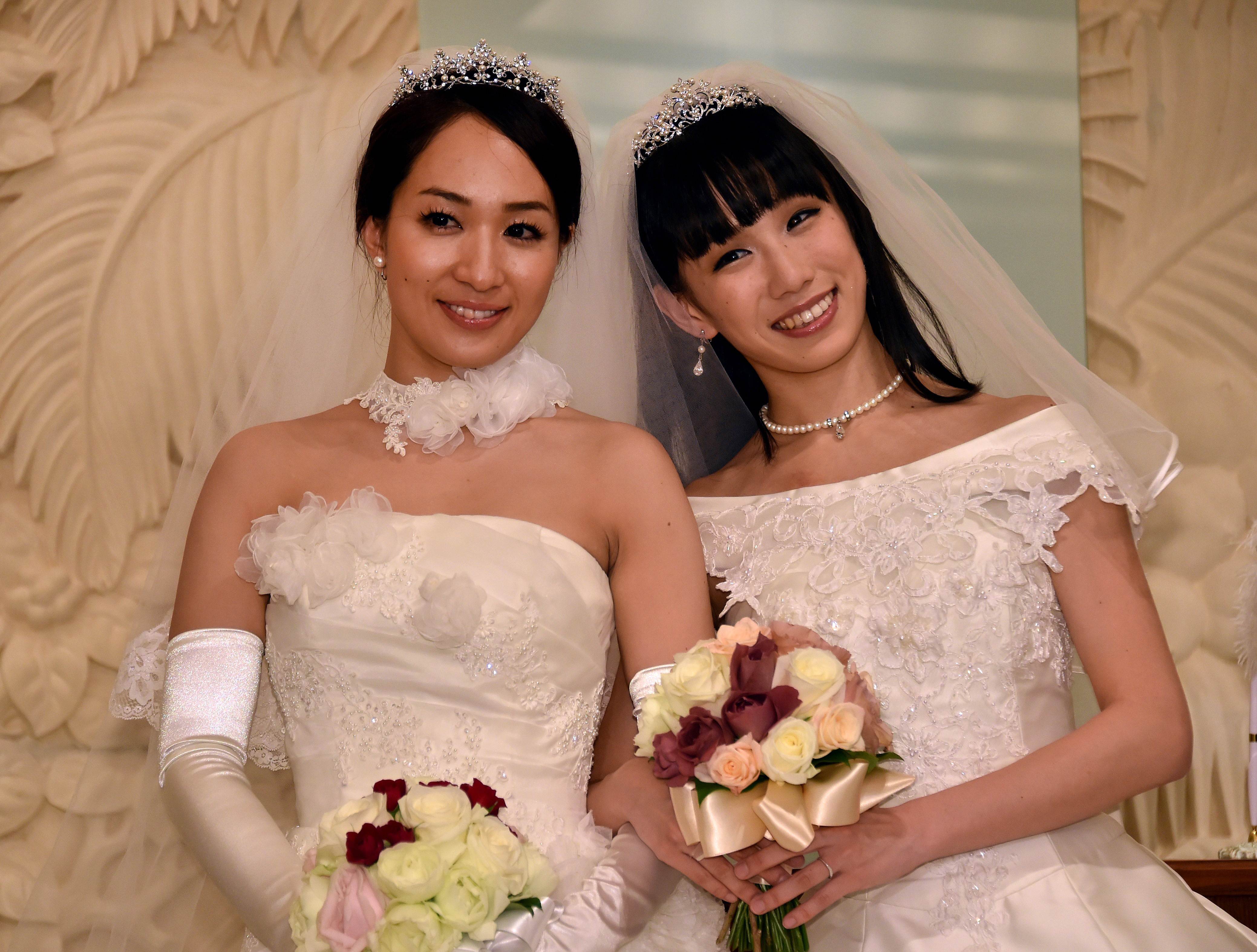 Lesbian couple wed amid calls to legalize same-sex marriage The ... amateur Xxx Photo Lesbian couple wed amid calls to legalize same-sex marriage The ...