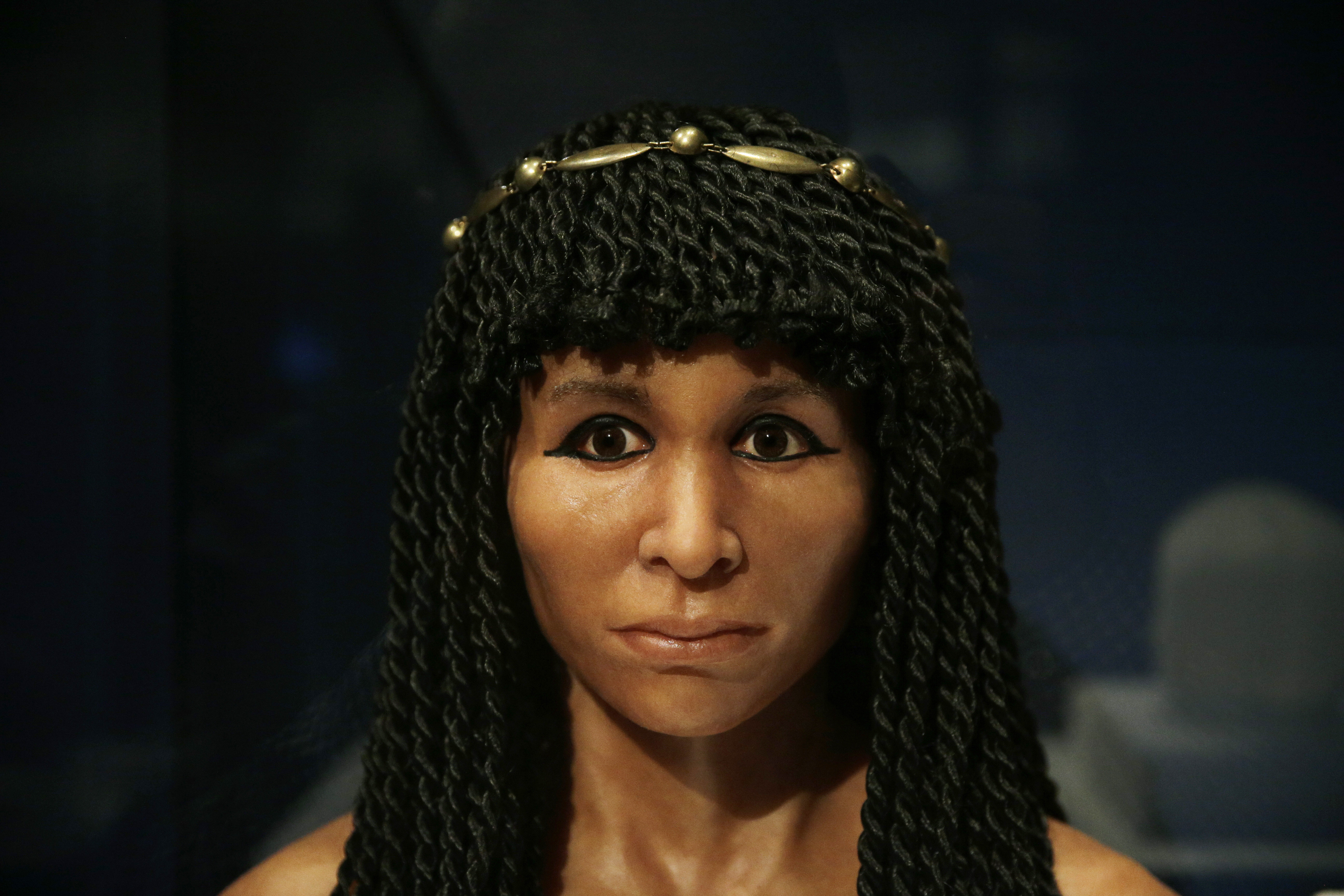 Cleopatra Facial Reconstruction 79
