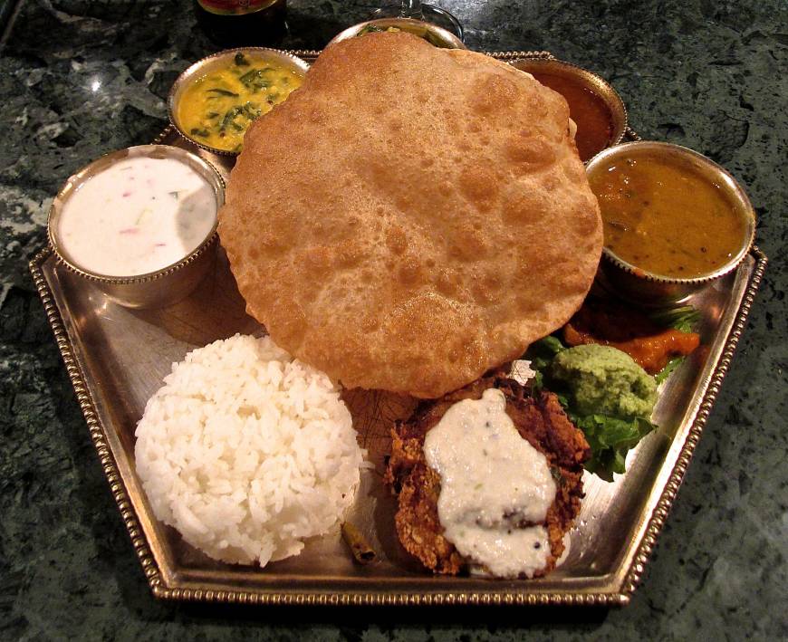 Dharmasagara Vegetarian set meal | ROBBIE SWINNERTON