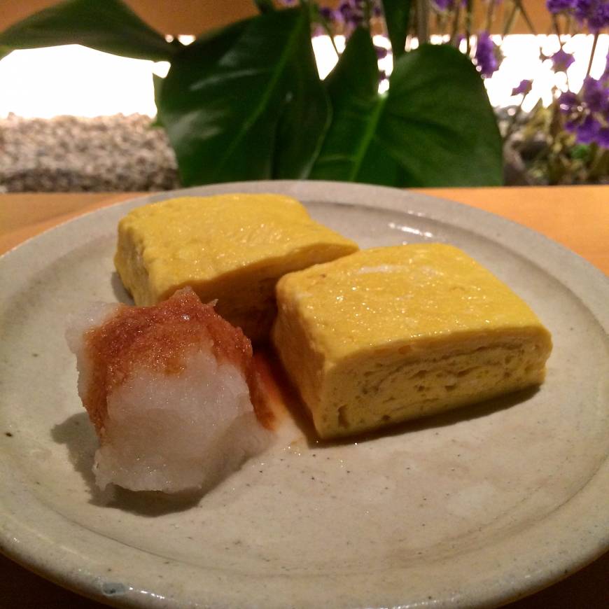 Kamiyama Snacks before the soba: Kamiyama serves a range of side dishes, such as tamago-yaki omelette. | ROBBIE SWINNERTON