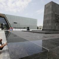 Warsaw Ghetto Uprising 1943 Memorial Visiting Warsaw? Essential stops for travelers