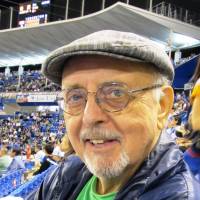 Longtime sportscaster Don Robbs, seen at Jingu Stadium in September, made his first visit to Japan in 1960. Robbs reflects on connection to Japan