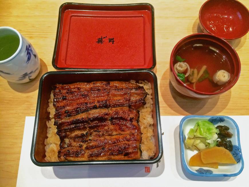 Unagi Fujita Unaju (grilled eel on rice) at Unagi Fujita in Shirokanedai | ROBBIE SWINNERTON