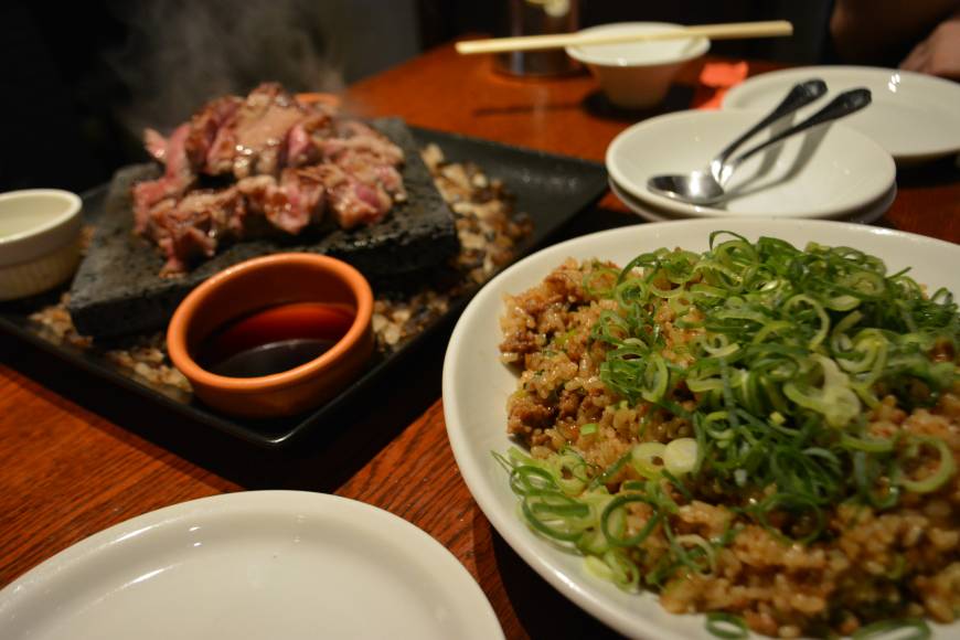 Nikusakaba Buzz Cheap chops: Meat is the main draw at Nikusakaba Buzz. | J.J. O'DONOGHUE