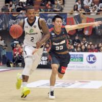 Former Ryukyu guard Draelon Burns, seen in a file photo from December, is a free agent after not being re-signed by the Ryukyu Golden Kings. Star Burns a man without a team