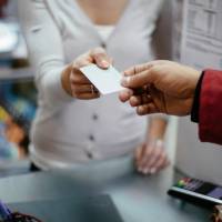 A majority of Japanese are cautious about using credit cards, according to the results of the Cabinet Office's first public opinion survey on the payment method. 57% of Japanese cautious about using credit cards: survey
