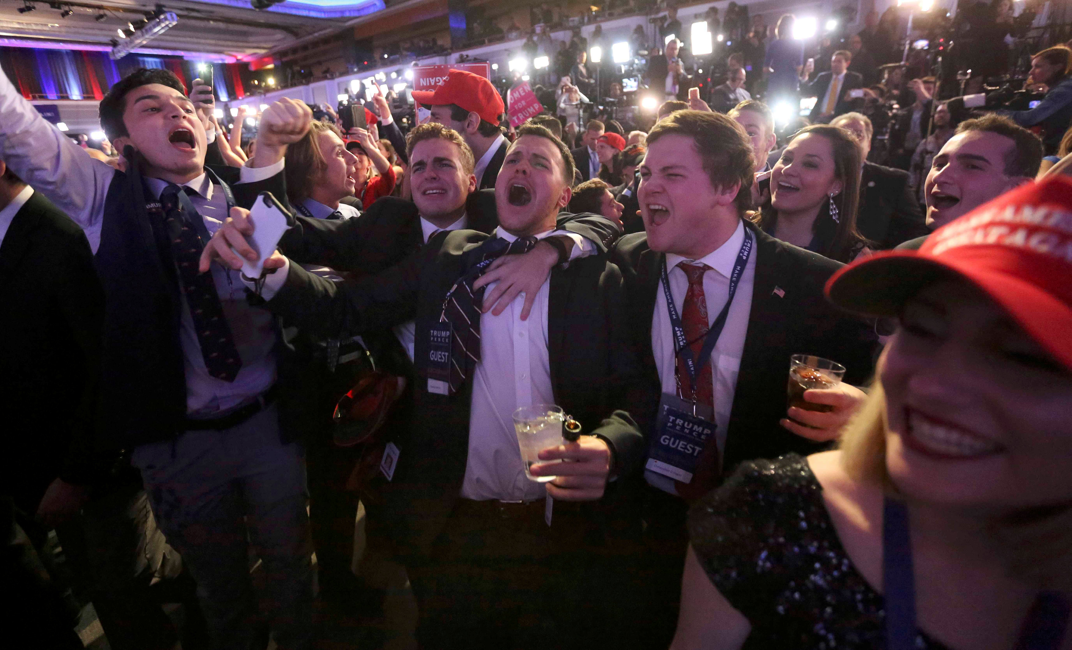 Election day and night: from ballot boxes to celebrations and shock waves | The Japan ...3500 x 2123