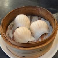 Shrimp dumplings shaped like seashells Gi Han Ebisu Do: a window on Japanese-inflected dim sum