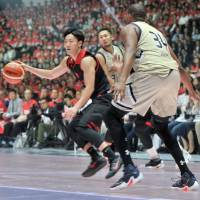 Alvark Tokyo shooting guard Daiki Tanaka, seen in a file photo from September, is a dynamic playmaker for the B. League powerhouse squad. Alvark Tokyo steaming along behind potent offense