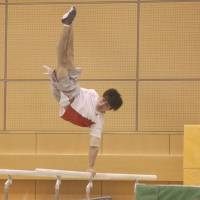 Kohei Uchimura practices on the parallel bars on Friday at the National Training Center. Uchimura shrugs off injuries with eye on Tokyo 2020