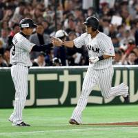 Sho Nakata, seen rounding the bases on Friday night against China, slugged home runs in each of Japan’s last two first-round games at Tokyo Dome during the ongoing World Baseball Classic. Samurai Japan slugger Nakata embraces aggressive approach at the plate