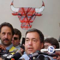 Former Chicago Bulls general manager Jerry Krause, seen in an October 1995 file photo, served as the architect of the team’s six NBA championships in eight seasons. He died on March 21 at 77. Battles with Jordan, Pippen put Krause in tough spot