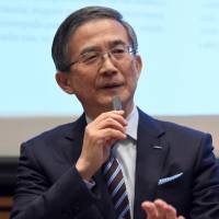 Yoshikazu Miyake AI will never replace human interaction, forum speakers say