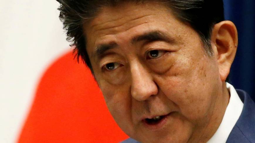Shinzo Abe Abe prods LDP to speed up work on charter as approval ratings sink