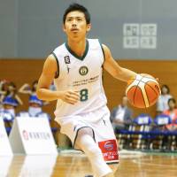 Nishinomiya Storks guard Akitomo Takeno, a key contributor for nearly a decade in the bj-league, retired this week. Takeno retires, stays with Storks as assistant coach