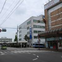 Daisan Bank’s headquarters stands in Matsusaka, Mie Prefecture. An increasing number of regional banks in Japan are under pressure to merge to avoid extinction. Nation's regional banks facing choice of mergers or extinction
