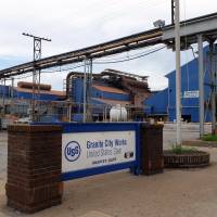 The entrance to idled U.S. Steel Corp. steelmaking operations in Granite City, Illinois, is seen on July 5. U.S. President Donald Trump is considering imposing import restrictions based on a national security review of the steel industry. Idled mills hope for Trump steel tariff as plants dependent on cheap imports seek status quo