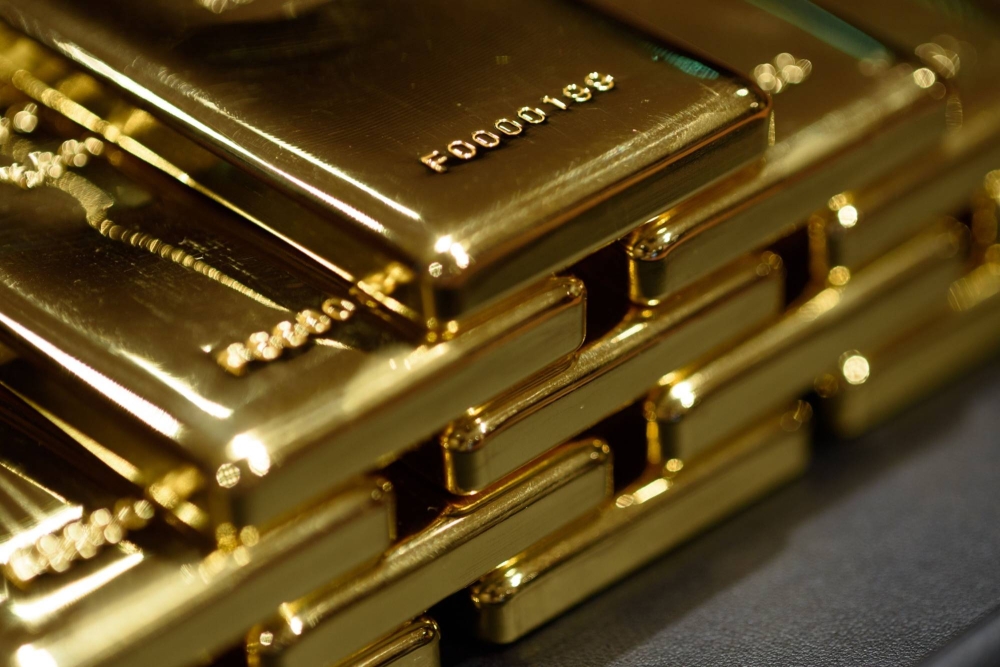 Inflation worries fuel Japanese rush to buy gold