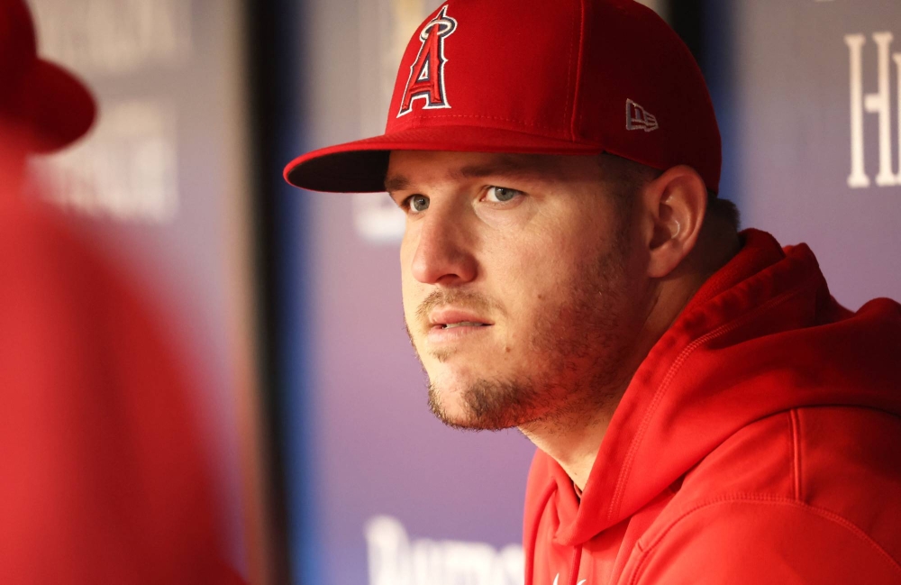 Mike Trout says he will play for Angels in 2024 - The Japan Times