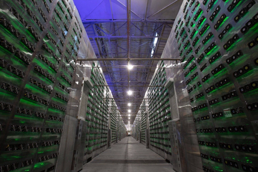 Bitcoin mining in China could soon generate as much carbon