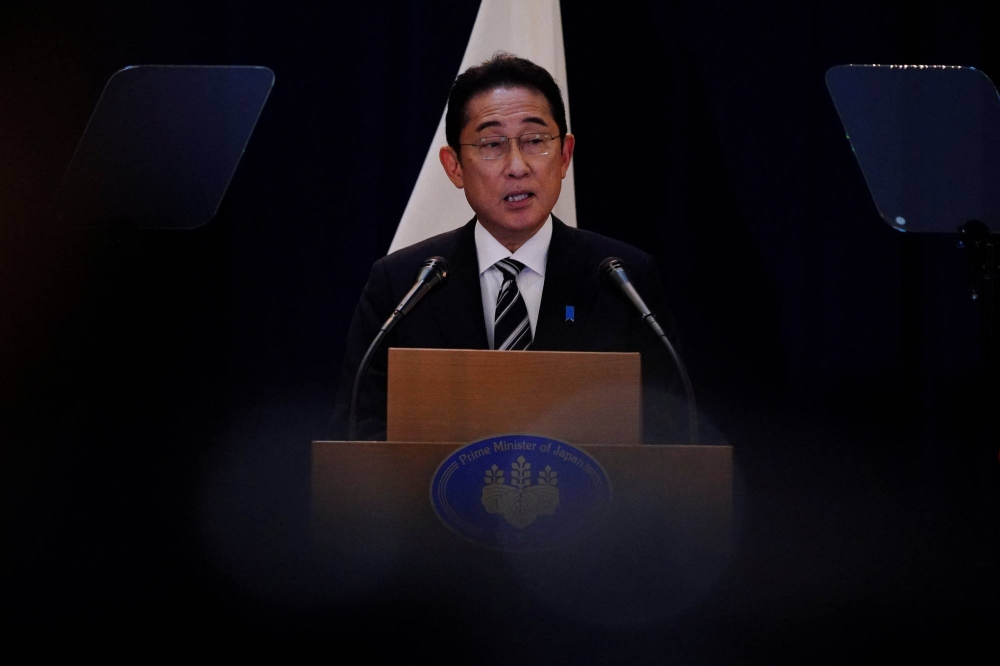 Kishida Cabinet’s support rate falls to record low 32%
