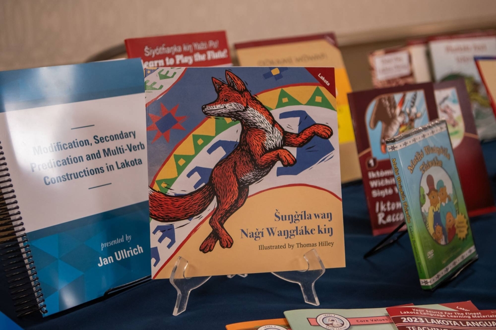 Indigenous languages revitalized?―The decline and