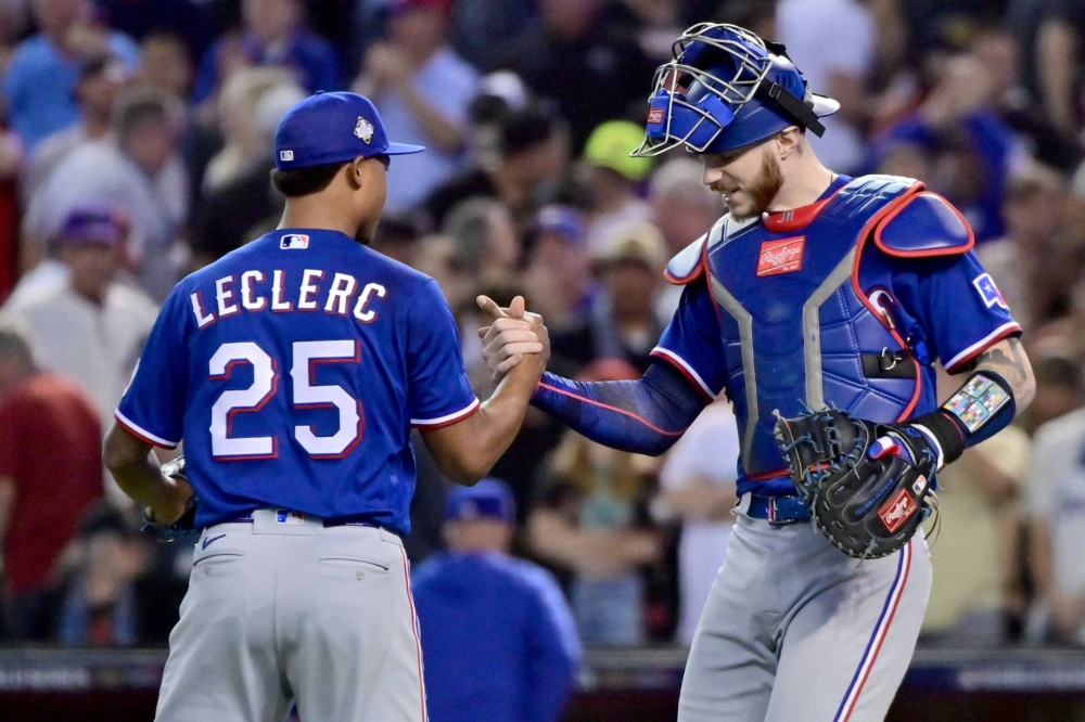 Rangers bounce back to down Diamondbacks and lead World Series The