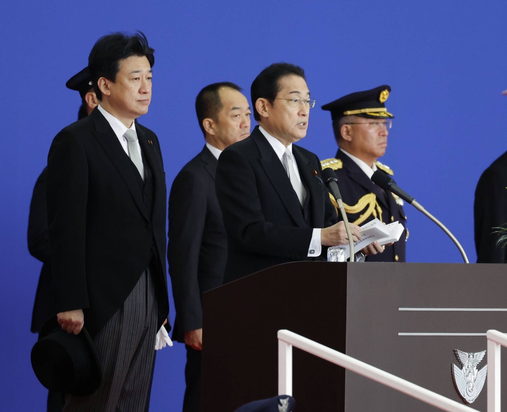 岸田首相は日本付近への中露共同爆撃機を警戒している