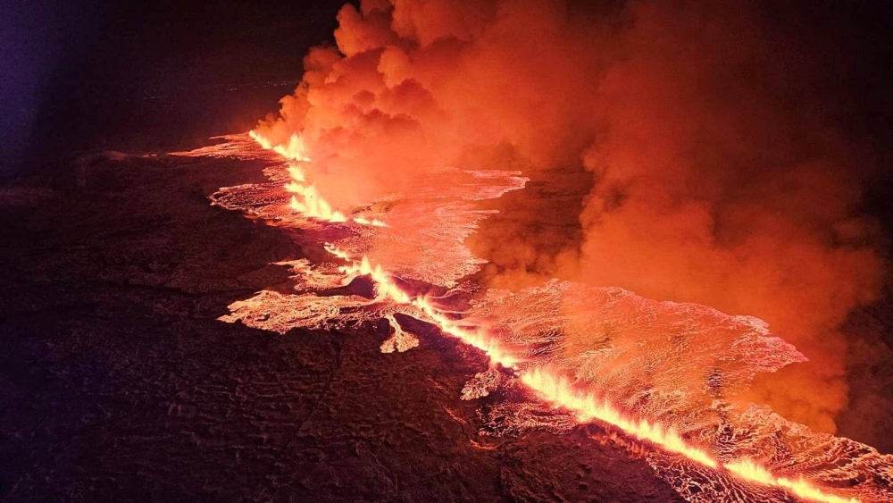 Volcano erupts near evacuated town in Iceland - The Japan Times
