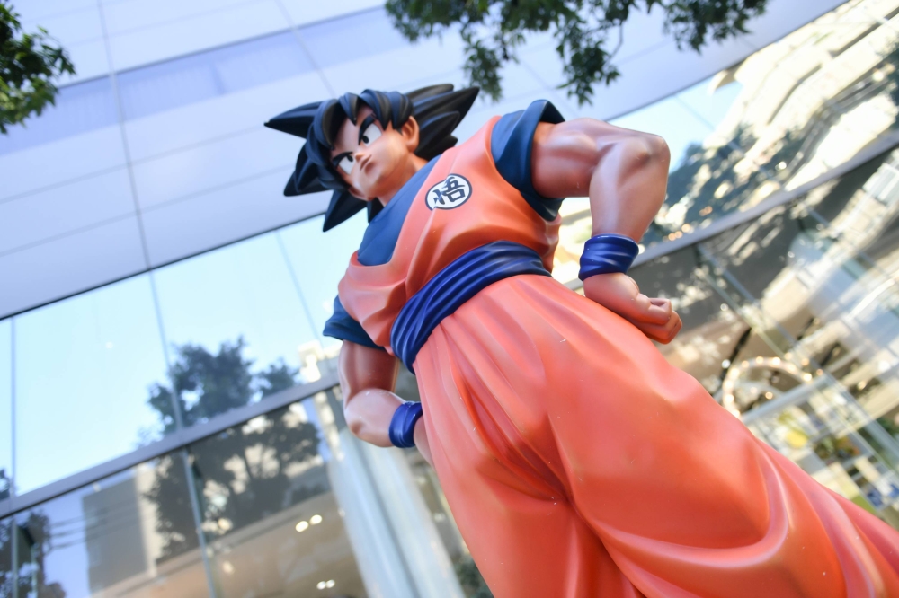 S.H.Figuarts SUPER SAIYAN SON GOKU -LEGENDARY SUPER SAIYAN- | DRAGON BALL |  PREMIUM BANDAI USA Online Store for Action Figures, Model Kits, Toys and  more