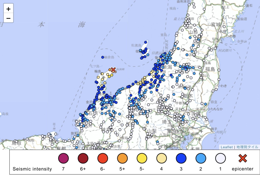 Ein starkes Erdbeben erschüttert das schwer betroffene Gebiet der Noto-Halbinsel in Japan
