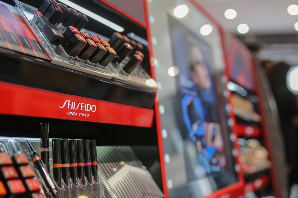 Shiseido posts steepest drop since 1987 on anemic China demand