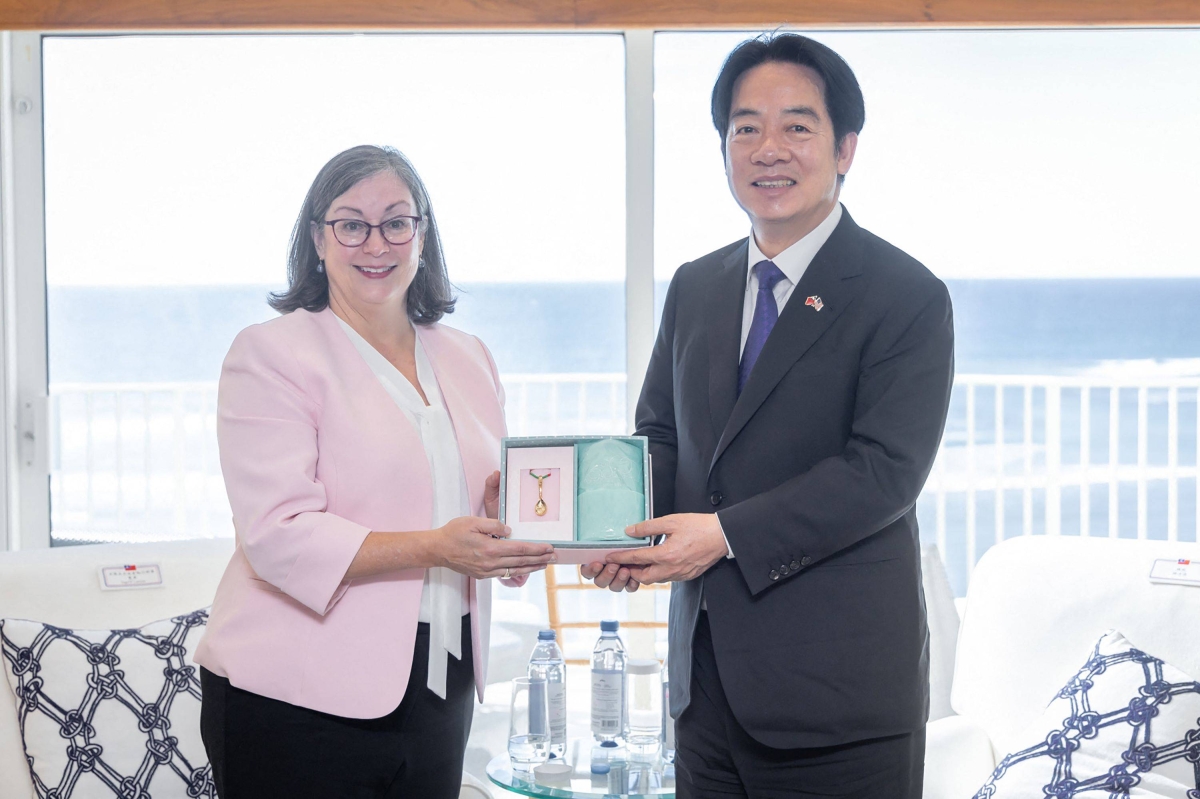  Taiwanese leader in Hawaii after calling island a force for global peace 