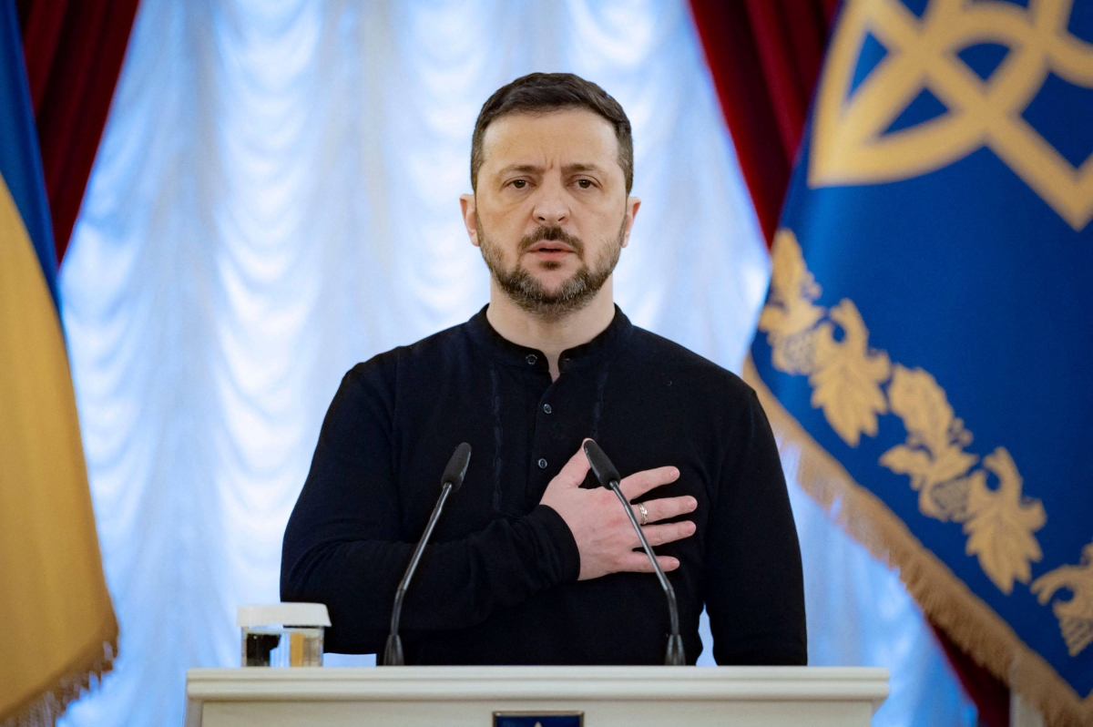Zelenskyy vows Ukraine will do everything in 2025 to stop Russia