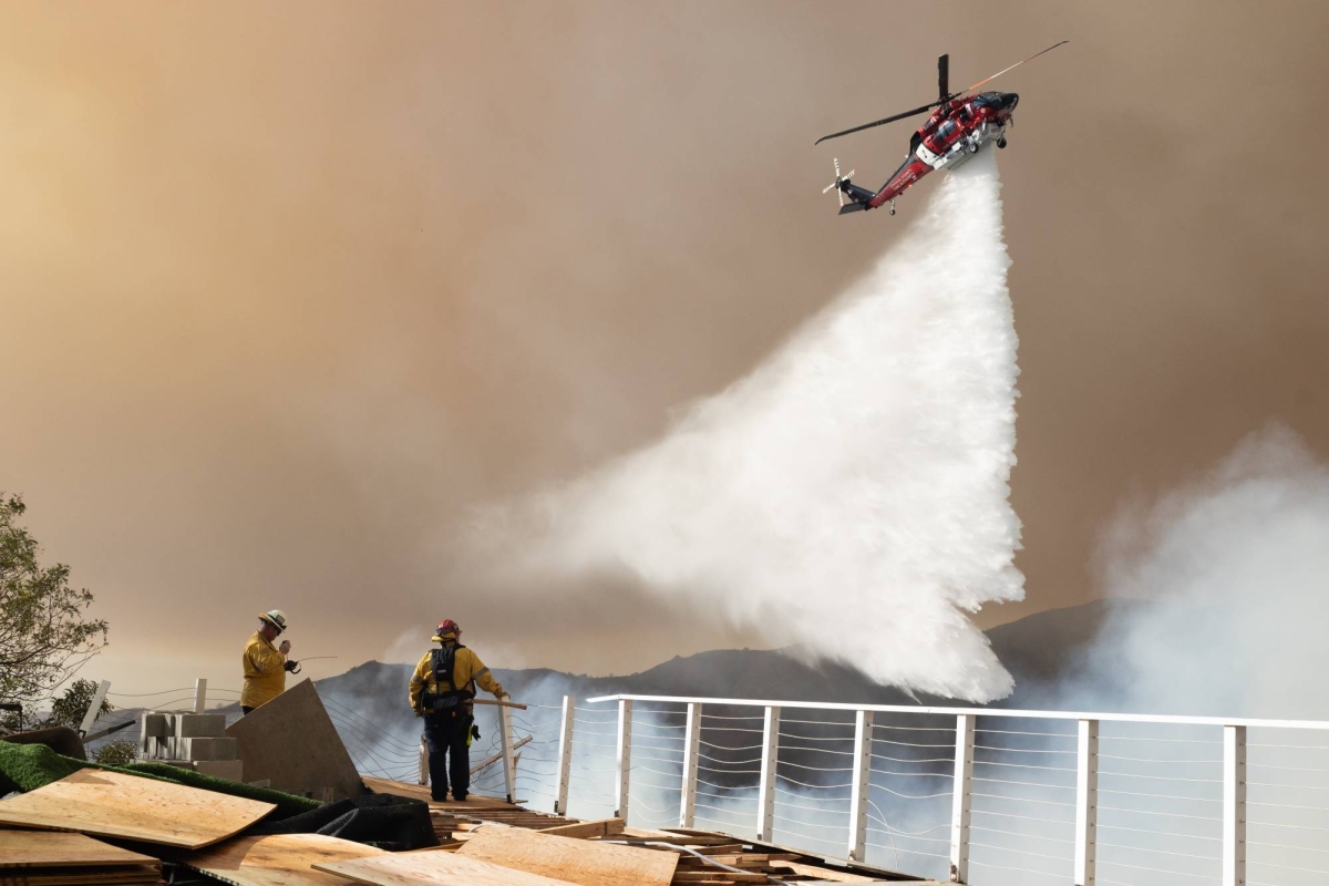  Los Angeles wildfires test how Democrats aim to counter Trump 