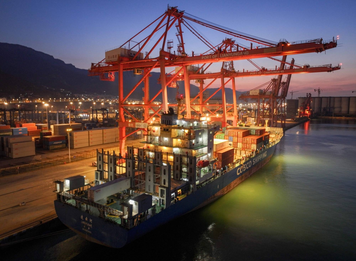 China vows measures against U.S. tariffs and threatens WTO action